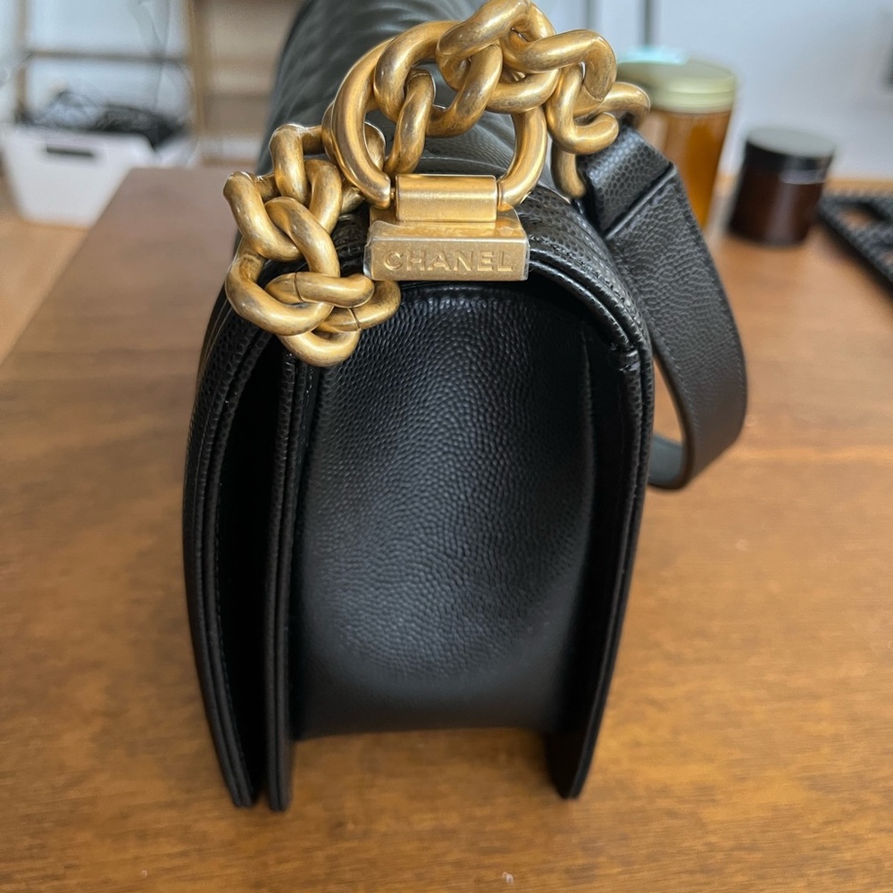 Chanel Medium Boy Bag Black Caviar Leather Gold Hardware - Picture 14 of 15